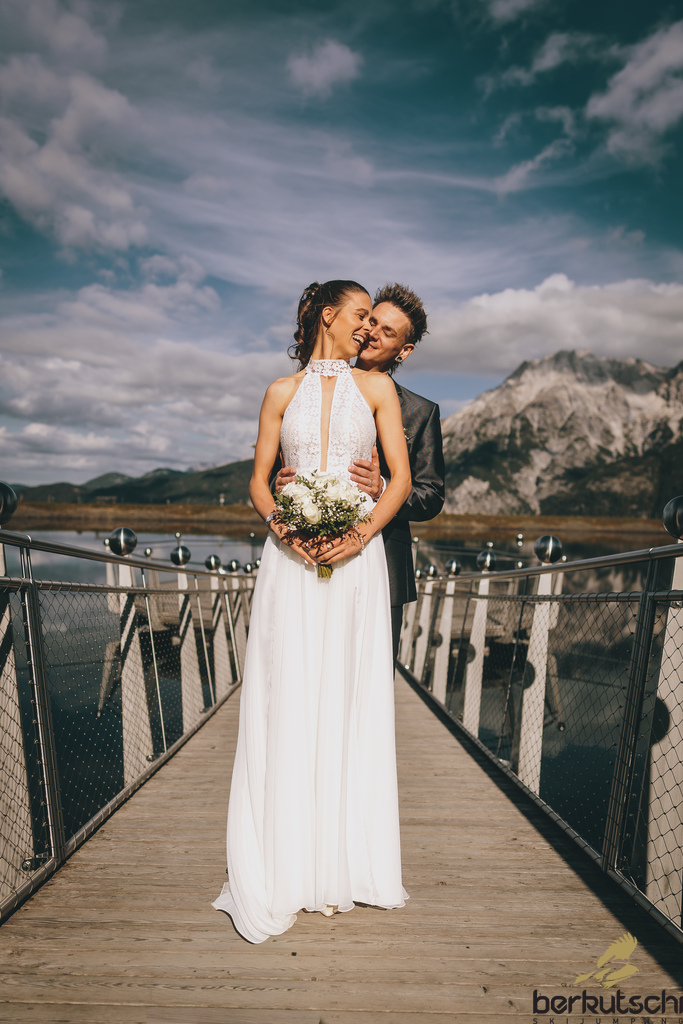 17.10.2026, Leogang, AUT, Hochzeit von Lisa und Manuel Fettner. Im Bild die österreichische Skispringerin Lisa Eder und der ehemalige österreichische Skispringer Manuel Fettner bei ihrer Hochzeit in Leogang. EXPA Pictures © 2026, PhotoCredit: EXPA/JFK