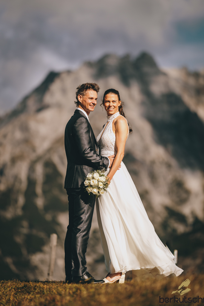 17.10.2026, Leogang, AUT, Hochzeit von Lisa und Manuel Fettner. Im Bild die österreichische Skispringerin Lisa Eder und der ehemalige österreichische Skispringer Manuel Fettner bei ihrer Hochzeit in Leogang. EXPA Pictures © 2026, PhotoCredit: EXPA/JFK