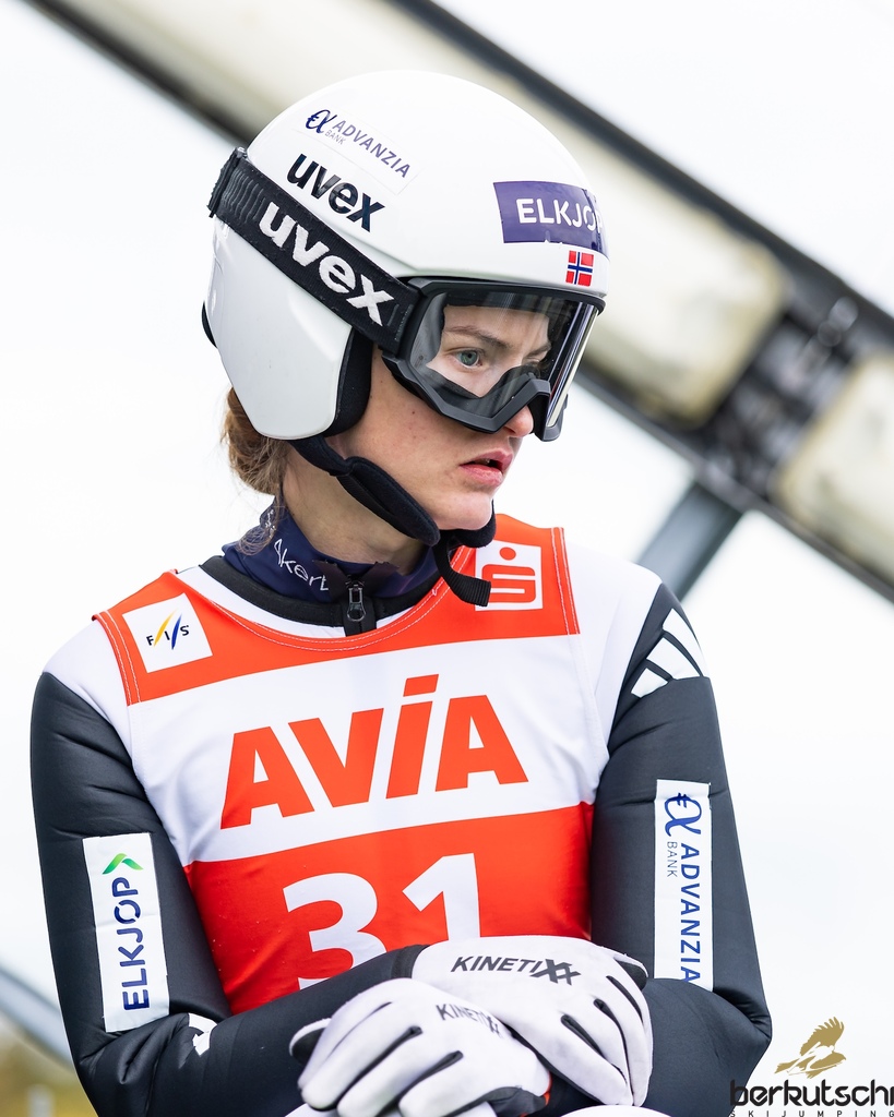 23.10.2026, Vogtland Arena, Klingenthal, GER, FIS Weltcup Ski Sprung, Sommer Grand Prix, Klingenthal, Damen, Einzelbewerb, Qualifikation, im Bild Gyda Westvold Hansen (NOR) // Gyda Westvold Hansen (NOR) during the qualification for the women individual competition of Ski Jumping Summer Grand Prix of the FIS Ski Jumping World Cup in Klingenthal, Germany on 2026/10/23. EXPA Pictures © 2026, PhotoCredit: EXPA/ Tadeusz Mieczynski