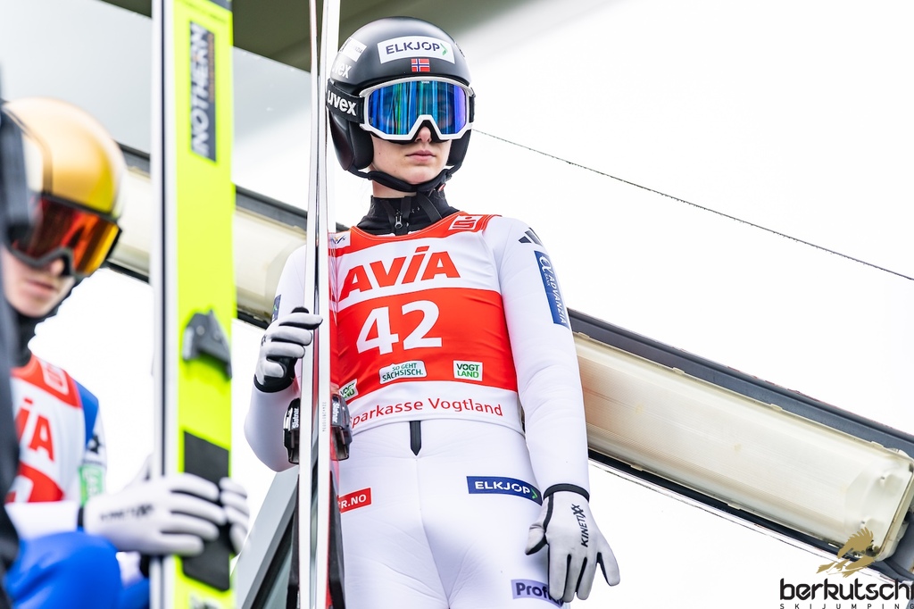 23.10.2026, Vogtland Arena, Klingenthal, GER, FIS Weltcup Ski Sprung, Sommer Grand Prix, Klingenthal, Damen, Einzelbewerb, Qualifikation, im Bild Ingvild Synnoeve Midtskogen (NOR) // Ingvild Synnoeve Midtskogen (NOR) during the qualification for the women individual competition of Ski Jumping Summer Grand Prix of the FIS Ski Jumping World Cup in Klingenthal, Germany on 2026/10/23. EXPA Pictures © 2026, PhotoCredit: EXPA/ Tadeusz Mieczynski