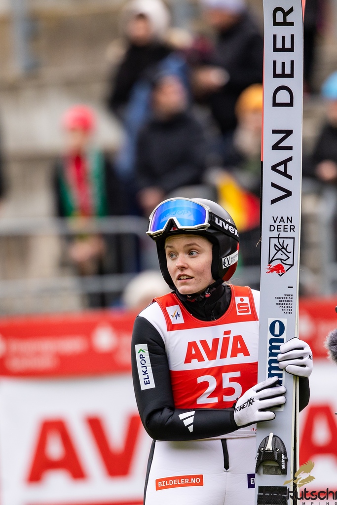 23.10.2026, Vogtland Arena, Klingenthal, GER, FIS Weltcup Ski Sprung, Sommer Grand Prix, Klingenthal, Damen, Einzelbewerb, Qualifikation, im Bild Eirin Maria Kvandal (NOR) // Eirin Maria Kvandal (NOR) during the qualification for the women individual competition of Ski Jumping Summer Grand Prix of the FIS Ski Jumping World Cup in Klingenthal, Germany on 2026/10/23. EXPA Pictures © 2026, PhotoCredit: EXPA/ Tadeusz Mieczynski