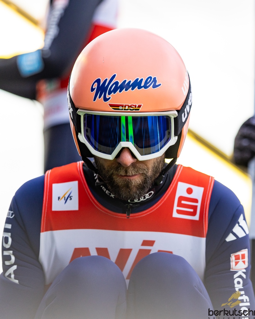 23.10.2026, Vogtland Arena, Klingenthal, GER, FIS Weltcup Ski Sprung, Sommer Grand Prix, Klingenthal, Herren, Einzelbewerb, Qualifikation, im Bild Pius Paschke (GER) // Pius Paschke (GER) during the qualification for the men individual competition of Ski Jumping Summer Grand Prix of the FIS Ski Jumping World Cup in Klingenthal, Germany on 2026/10/23. EXPA Pictures © 2026, PhotoCredit: EXPA/ Tadeusz Mieczynski