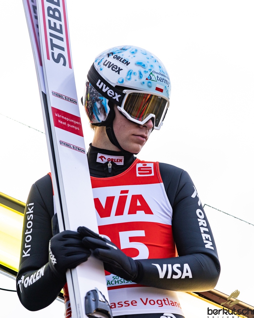 23.10.2026, Vogtland Arena, Klingenthal, GER, FIS Weltcup Ski Sprung, Sommer Grand Prix, Klingenthal, Herren, Einzelbewerb, Qualifikation, im Bild Klemens Joniak (POL) // Klemens Joniak (POL) during the qualification for the men individual competition of Ski Jumping Summer Grand Prix of the FIS Ski Jumping World Cup in Klingenthal, Germany on 2026/10/23. EXPA Pictures © 2026, PhotoCredit: EXPA/ Tadeusz Mieczynski