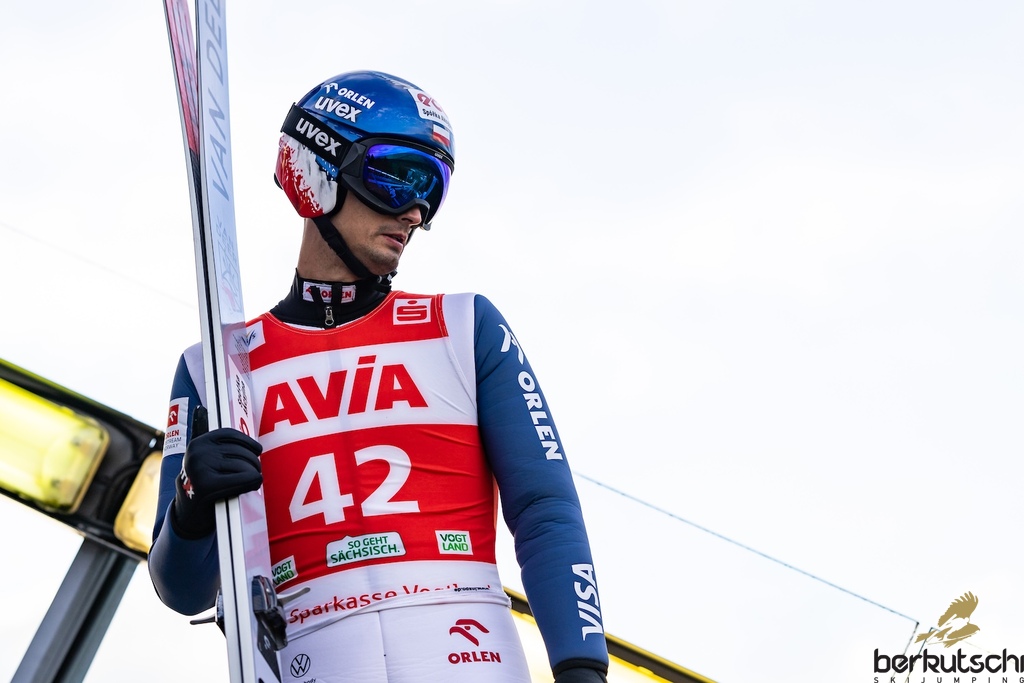 23.10.2026, Vogtland Arena, Klingenthal, GER, FIS Weltcup Ski Sprung, Sommer Grand Prix, Klingenthal, Herren, Einzelbewerb, Qualifikation, im Bild Maciej Kot (POL) // Maciej Kot (POL) during the qualification for the men individual competition of Ski Jumping Summer Grand Prix of the FIS Ski Jumping World Cup in Klingenthal, Germany on 2026/10/23. EXPA Pictures © 2026, PhotoCredit: EXPA/ Tadeusz Mieczynski