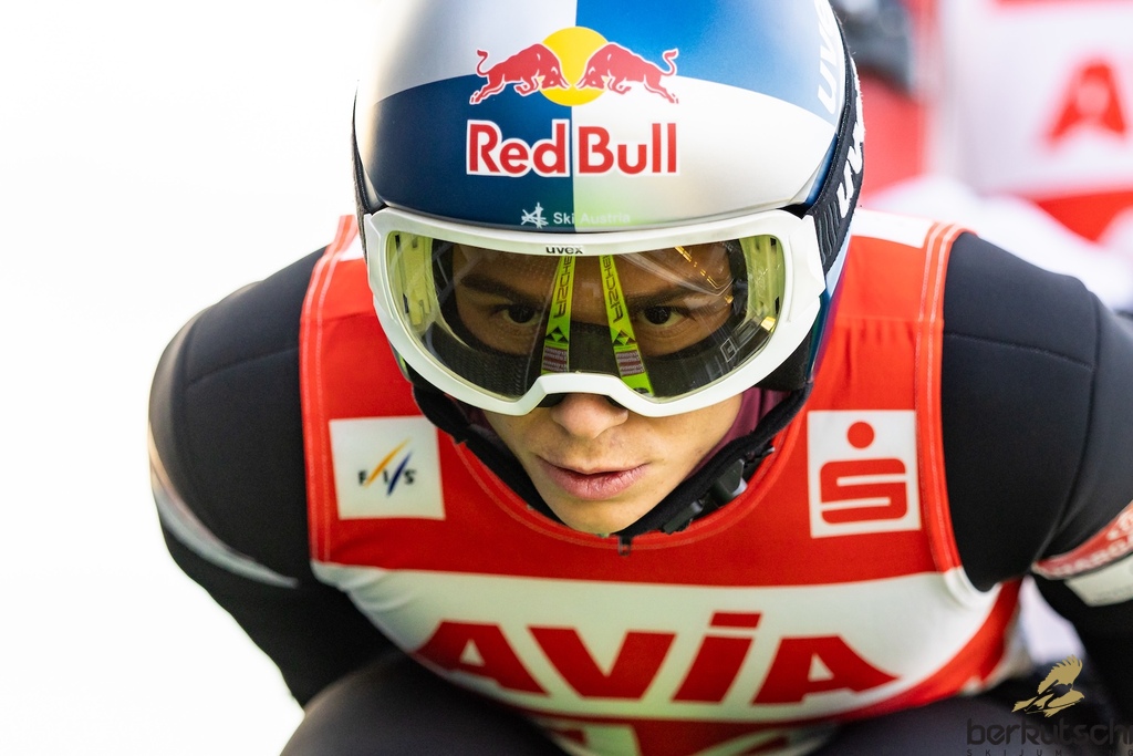 23.10.2026, Vogtland Arena, Klingenthal, GER, FIS Weltcup Ski Sprung, Sommer Grand Prix, Klingenthal, Herren, Einzelbewerb, Qualifikation, im Bild Stephan Embacher (AUT) // Stephan Embacher (AUT) during the qualification for the men individual competition of Ski Jumping Summer Grand Prix of the FIS Ski Jumping World Cup in Klingenthal, Germany on 2026/10/23. EXPA Pictures © 2026, PhotoCredit: EXPA/ Tadeusz Mieczynski