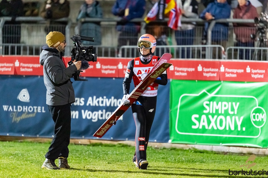 23.10.2026, Vogtland Arena, Klingenthal, GER, FIS Weltcup Ski Sprung, Sommer Grand Prix, Klingenthal, Herren, Einzelbewerb, Qualifikation, im Bild Jan Hoerl (AUT) // Jan Hoerl (AUT) during the qualification for the men individual competition of Ski Jumping Summer Grand Prix of the FIS Ski Jumping World Cup in Klingenthal, Germany on 2026/10/23. EXPA Pictures © 2026, PhotoCredit: EXPA/ Tadeusz Mieczynski
