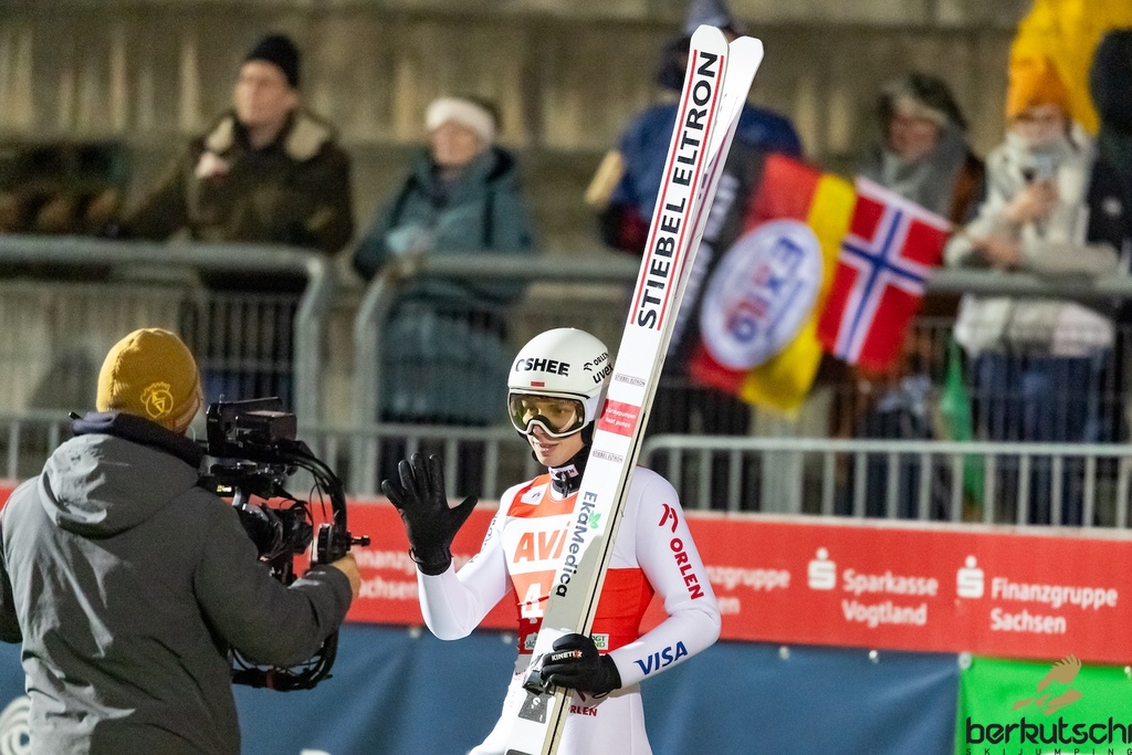 23.10.2026, Vogtland Arena, Klingenthal, GER, FIS Weltcup Ski Sprung, Sommer Grand Prix, Klingenthal, Herren, Einzelbewerb, Qualifikation, im Bild Kacper Tomasiak (POL) // Kacper Tomasiak (POL) during the qualification for the men individual competition of Ski Jumping Summer Grand Prix of the FIS Ski Jumping World Cup in Klingenthal, Germany on 2026/10/23. EXPA Pictures © 2026, PhotoCredit: EXPA/ Tadeusz Mieczynski