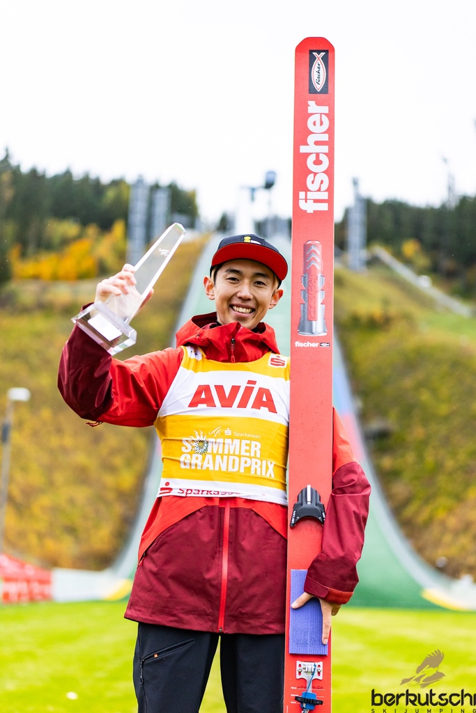 24.10.2026, Vogtland Arena, Klingenthal, GER, FIS Weltcup Ski Sprung, Sommer Grand Prix, Klingenthal, Herren, Einzelbewerb, im Bild Naoki Nakamura (JPN) // Naoki Nakamura (JPN) during the men individual competition of Ski Jumping Summer Grand Prix of the FIS Ski Jumping World Cup in Klingenthal, Germany on 2026/10/24. EXPA Pictures © 2026, PhotoCredit: EXPA/ Tadeusz Mieczynski