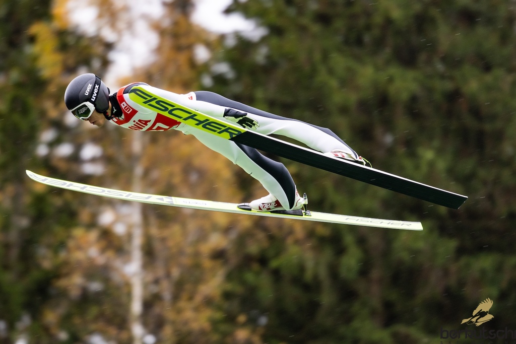 24.10.2026, Vogtland Arena, Klingenthal, GER, FIS Weltcup Ski Sprung, Sommer Grand Prix, Klingenthal, Herren, Einzelbewerb, im Bild Yuto Nakamura (JPN) // Yuto Nakamura (JPN) during the men individual competition of Ski Jumping Summer Grand Prix of the FIS Ski Jumping World Cup in Klingenthal, Germany on 2026/10/24. EXPA Pictures © 2026, PhotoCredit: EXPA/ Tadeusz Mieczynski