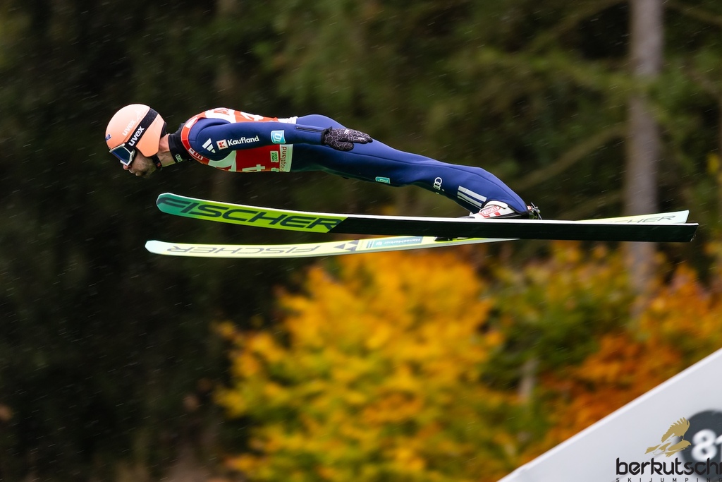 24.10.2026, Vogtland Arena, Klingenthal, GER, FIS Weltcup Ski Sprung, Sommer Grand Prix, Klingenthal, Herren, Einzelbewerb, im Bild Pius Paschke (GER) // Pius Paschke (GER) during the men individual competition of Ski Jumping Summer Grand Prix of the FIS Ski Jumping World Cup in Klingenthal, Germany on 2026/10/24. EXPA Pictures © 2026, PhotoCredit: EXPA/ Tadeusz Mieczynski