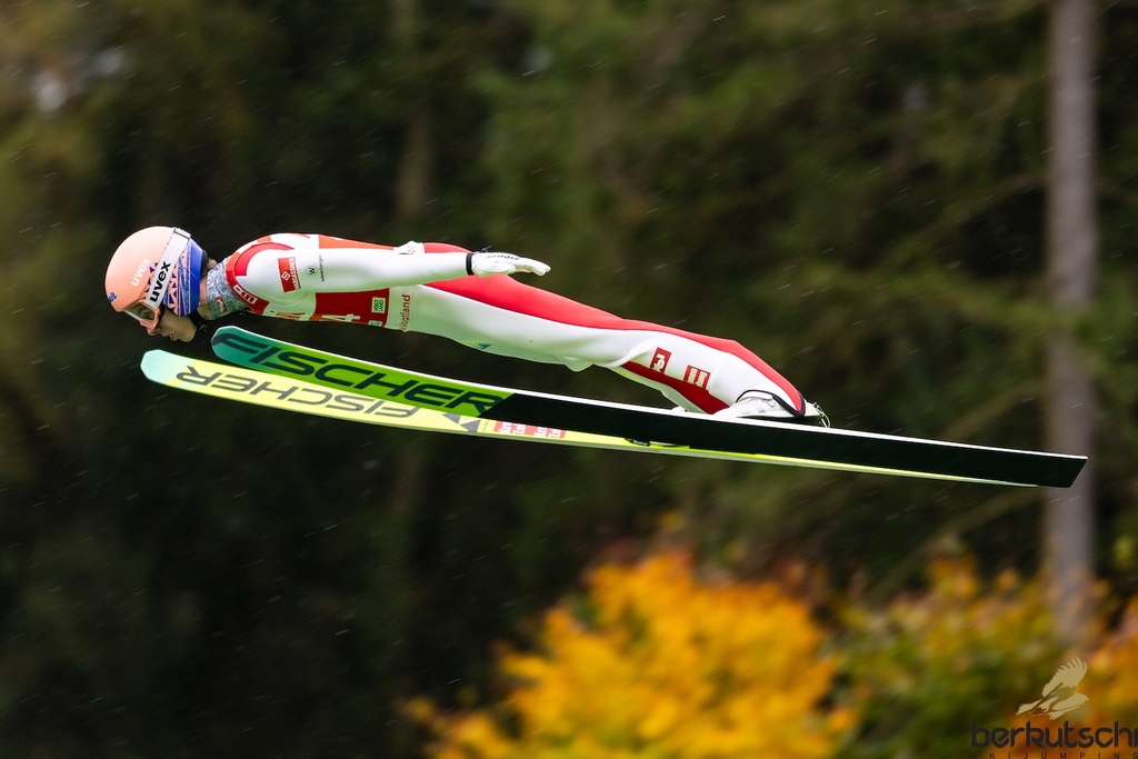 24.10.2026, Vogtland Arena, Klingenthal, GER, FIS Weltcup Ski Sprung, Sommer Grand Prix, Klingenthal, Herren, Einzelbewerb, im Bild Maximilian Ortner (AUT) // Maximilian Ortner (AUT) during the men individual competition of Ski Jumping Summer Grand Prix of the FIS Ski Jumping World Cup in Klingenthal, Germany on 2026/10/24. EXPA Pictures © 2026, PhotoCredit: EXPA/ Tadeusz Mieczynski