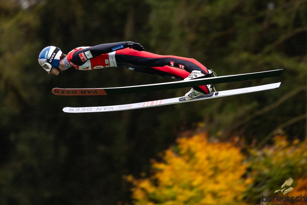 24.10.2026, Vogtland Arena, Klingenthal, GER, FIS Weltcup Ski Sprung, Sommer Grand Prix, Klingenthal, Herren, Einzelbewerb, im Bild Daniel Tschofenig (AUT) // Daniel Tschofenig (AUT) during the men individual competition of Ski Jumping Summer Grand Prix of the FIS Ski Jumping World Cup in Klingenthal, Germany on 2026/10/24. EXPA Pictures © 2026, PhotoCredit: EXPA/ Tadeusz Mieczynski