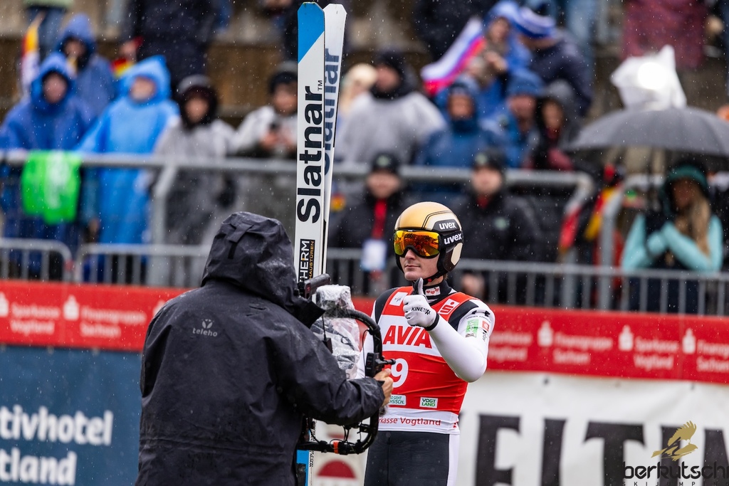 24.10.2026, Vogtland Arena, Klingenthal, GER, FIS Weltcup Ski Sprung, Sommer Grand Prix, Klingenthal, Herren, Einzelbewerb, im Bild Domen Prevc (SLO) // Domen Prevc (SLO) during the men individual competition of Ski Jumping Summer Grand Prix of the FIS Ski Jumping World Cup in Klingenthal, Germany on 2026/10/24. EXPA Pictures © 2026, PhotoCredit: EXPA/ Tadeusz Mieczynski