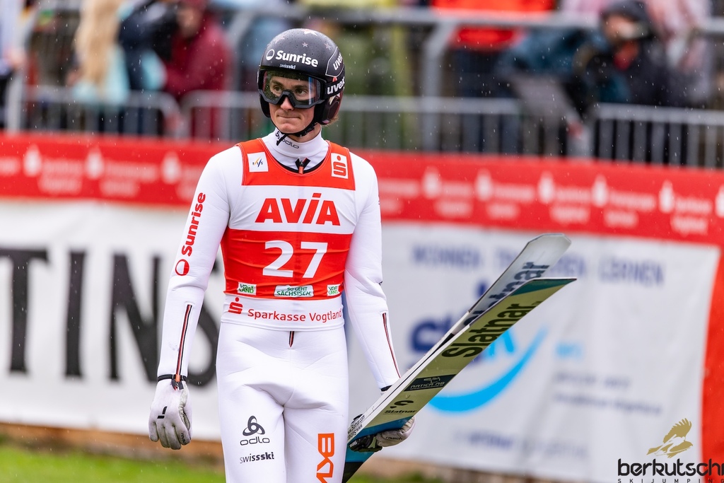 24.10.2026, Vogtland Arena, Klingenthal, GER, FIS Weltcup Ski Sprung, Sommer Grand Prix, Klingenthal, Herren, Einzelbewerb, im Bild Juri Kesseli (SUI) // Juri Kesseli (SUI) during the men individual competition of Ski Jumping Summer Grand Prix of the FIS Ski Jumping World Cup in Klingenthal, Germany on 2026/10/24. EXPA Pictures © 2026, PhotoCredit: EXPA/ Tadeusz Mieczynski