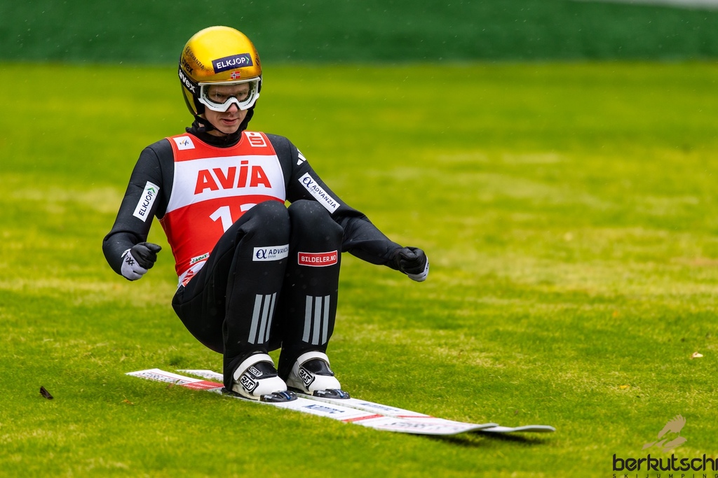24.10.2026, Vogtland Arena, Klingenthal, GER, FIS Weltcup Ski Sprung, Sommer Grand Prix, Klingenthal, Herren, Einzelbewerb, im Bild Halvor Egner Granerud (NOR) // Halvor Egner Granerud (NOR) during the men individual competition of Ski Jumping Summer Grand Prix of the FIS Ski Jumping World Cup in Klingenthal, Germany on 2026/10/24. EXPA Pictures © 2026, PhotoCredit: EXPA/ Tadeusz Mieczynski