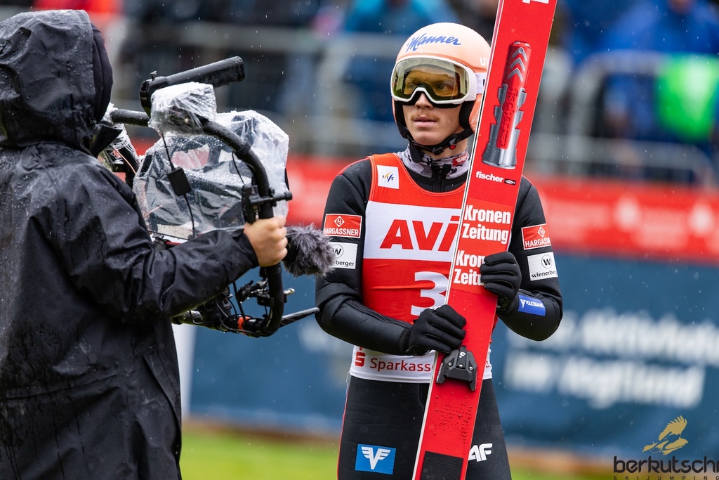 24.10.2026, Vogtland Arena, Klingenthal, GER, FIS Weltcup Ski Sprung, Sommer Grand Prix, Klingenthal, Herren, Einzelbewerb, im Bild Jan Hoerl (AUT) // Jan Hoerl (AUT) during the men individual competition of Ski Jumping Summer Grand Prix of the FIS Ski Jumping World Cup in Klingenthal, Germany on 2026/10/24. EXPA Pictures © 2026, PhotoCredit: EXPA/ Tadeusz Mieczynski