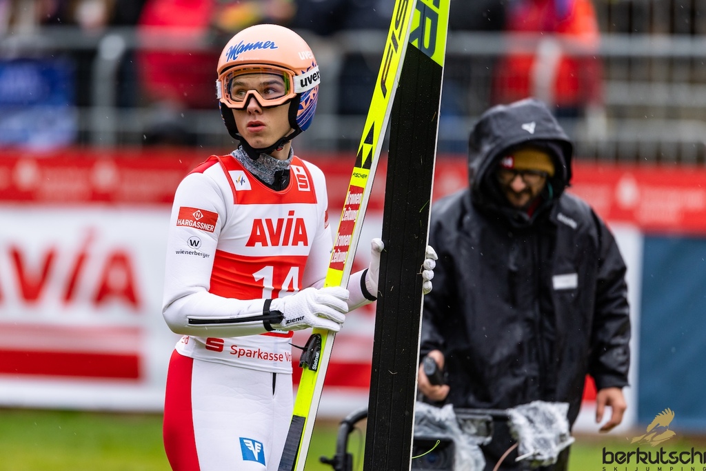 24.10.2026, Vogtland Arena, Klingenthal, GER, FIS Weltcup Ski Sprung, Sommer Grand Prix, Klingenthal, Herren, Einzelbewerb, im Bild Maximilian Ortner (AUT) // Maximilian Ortner (AUT) during the men individual competition of Ski Jumping Summer Grand Prix of the FIS Ski Jumping World Cup in Klingenthal, Germany on 2026/10/24. EXPA Pictures © 2026, PhotoCredit: EXPA/ Tadeusz Mieczynski