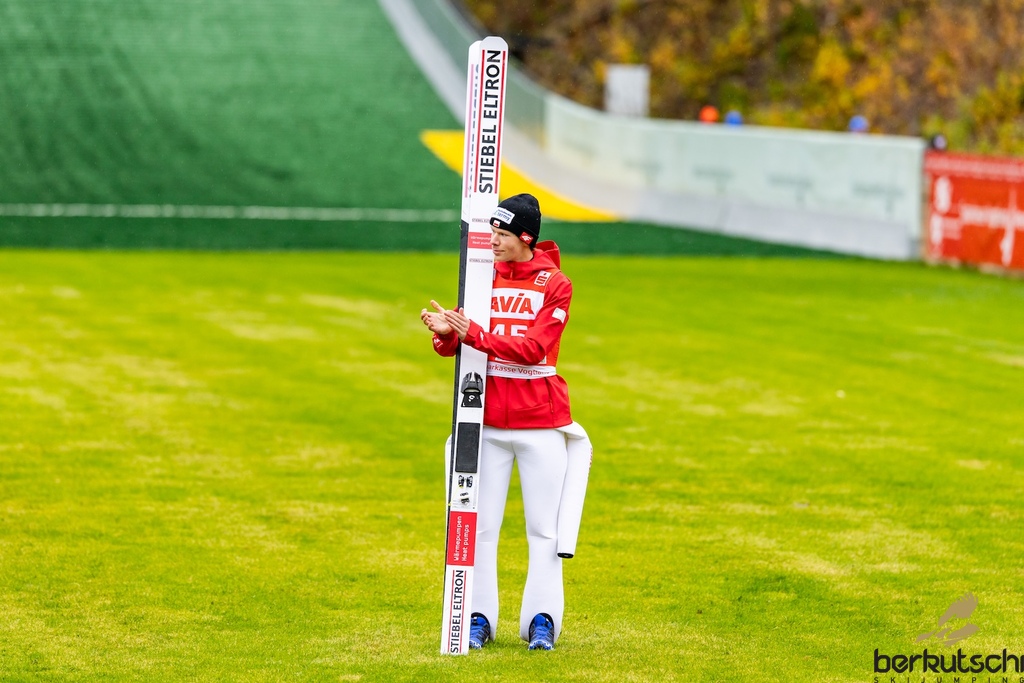 24.10.2026, Vogtland Arena, Klingenthal, GER, FIS Weltcup Ski Sprung, Sommer Grand Prix, Klingenthal, Herren, Einzelbewerb, im Bild Klemens Joniak (POL) // Klemens Joniak (POL) during the men individual competition of Ski Jumping Summer Grand Prix of the FIS Ski Jumping World Cup in Klingenthal, Germany on 2026/10/24. EXPA Pictures © 2026, PhotoCredit: EXPA/ Tadeusz Mieczynski