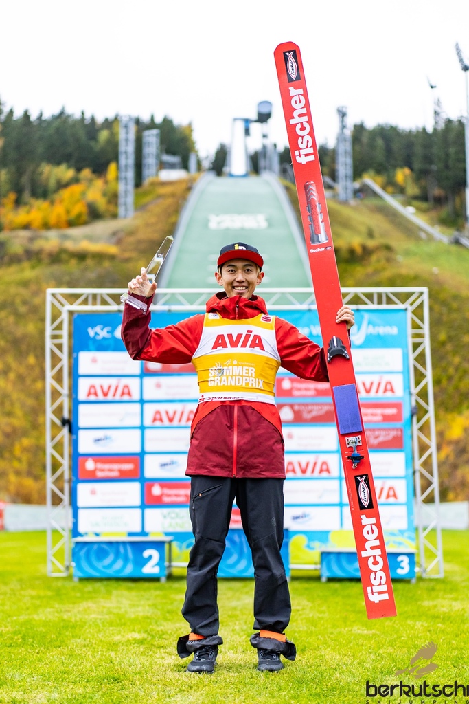 24.10.2026, Vogtland Arena, Klingenthal, GER, FIS Weltcup Ski Sprung, Sommer Grand Prix, Klingenthal, Herren, Einzelbewerb, im Bild Naoki Nakamura (JPN) // Naoki Nakamura (JPN) during the men individual competition of Ski Jumping Summer Grand Prix of the FIS Ski Jumping World Cup in Klingenthal, Germany on 2026/10/24. EXPA Pictures © 2026, PhotoCredit: EXPA/ Tadeusz Mieczynski