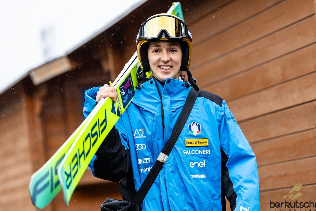 24.10.2026, Vogtland Arena, Klingenthal, GER, FIS Weltcup Ski Sprung, Sommer Grand Prix, Klingenthal, Damen, Einzelbewerb, im Bild Jessica Malsiner (ITA) // Jessica Malsiner (ITA) during the women individual competition of Ski Jumping Summer Grand Prix of the FIS Ski Jumping World Cup in Klingenthal, Germany on 2026/10/24. EXPA Pictures © 2026, PhotoCredit: EXPA/ Tadeusz Mieczynski