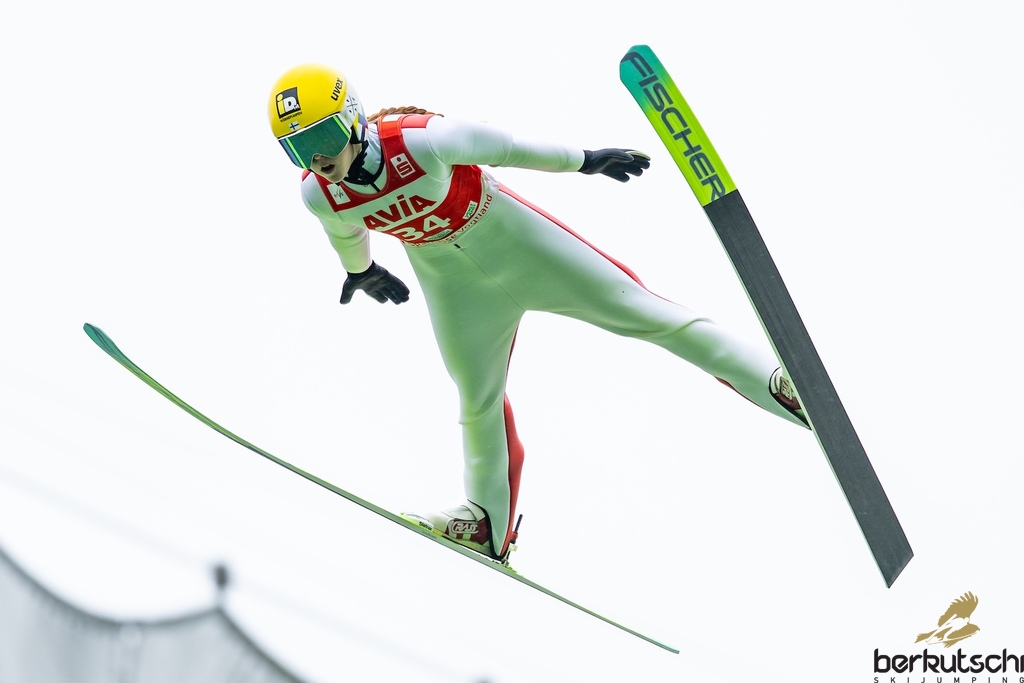 24.10.2026, Vogtland Arena, Klingenthal, GER, FIS Weltcup Ski Sprung, Sommer Grand Prix, Klingenthal, Damen, Einzelbewerb, im Bild Oosa Thure (FIN) // Oosa Thure (FIN) during the women individual competition of Ski Jumping Summer Grand Prix of the FIS Ski Jumping World Cup in Klingenthal, Germany on 2026/10/24. EXPA Pictures © 2026, PhotoCredit: EXPA/ Tadeusz Mieczynski