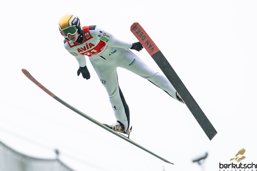 24.10.2026, Vogtland Arena, Klingenthal, GER, FIS Weltcup Ski Sprung, Sommer Grand Prix, Klingenthal, Damen, Einzelbewerb, im Bild Maja Kovacic (SLO) // Maja Kovacic (SLO) during the women individual competition of Ski Jumping Summer Grand Prix of the FIS Ski Jumping World Cup in Klingenthal, Germany on 2026/10/24. EXPA Pictures © 2026, PhotoCredit: EXPA/ Tadeusz Mieczynski