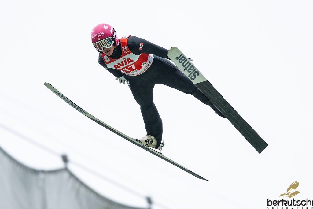 24.10.2026, Vogtland Arena, Klingenthal, GER, FIS Weltcup Ski Sprung, Sommer Grand Prix, Klingenthal, Damen, Einzelbewerb, im Bild Abigail Strate (CAN) // Abigail Strate (CAN) during the women individual competition of Ski Jumping Summer Grand Prix of the FIS Ski Jumping World Cup in Klingenthal, Germany on 2026/10/24. EXPA Pictures © 2026, PhotoCredit: EXPA/ Tadeusz Mieczynski
