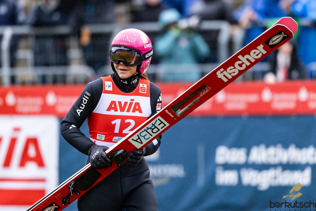 24.10.2026, Vogtland Arena, Klingenthal, GER, FIS Weltcup Ski Sprung, Sommer Grand Prix, Klingenthal, Damen, Einzelbewerb, im Bild Agnes Reisch (GER) // Agnes Reisch (GER) during the women individual competition of Ski Jumping Summer Grand Prix of the FIS Ski Jumping World Cup in Klingenthal, Germany on 2026/10/24. EXPA Pictures © 2026, PhotoCredit: EXPA/ Tadeusz Mieczynski