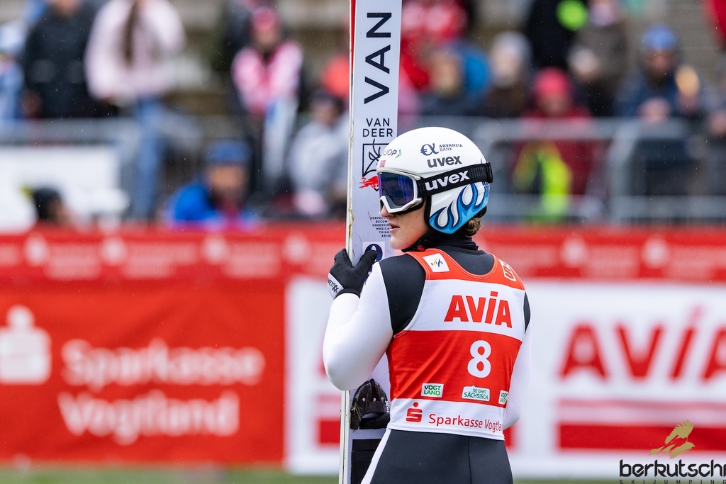 24.10.2026, Vogtland Arena, Klingenthal, GER, FIS Weltcup Ski Sprung, Sommer Grand Prix, Klingenthal, Damen, Einzelbewerb, im Bild Heidi Dyhre Traaserud (NOR) // Heidi Dyhre Traaserud (NOR) during the women individual competition of Ski Jumping Summer Grand Prix of the FIS Ski Jumping World Cup in Klingenthal, Germany on 2026/10/24. EXPA Pictures © 2026, PhotoCredit: EXPA/ Tadeusz Mieczynski