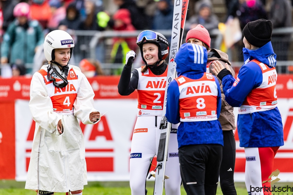 24.10.2026, Vogtland Arena, Klingenthal, GER, FIS Weltcup Ski Sprung, Sommer Grand Prix, Klingenthal, Damen, Einzelbewerb, im Bild Eirin Maria Kvandal (NOR) // Eirin Maria Kvandal (NOR) during the women individual competition of Ski Jumping Summer Grand Prix of the FIS Ski Jumping World Cup in Klingenthal, Germany on 2026/10/24. EXPA Pictures © 2026, PhotoCredit: EXPA/ Tadeusz Mieczynski
