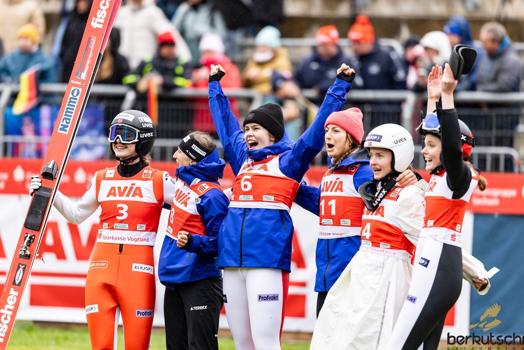 24.10.2026, Vogtland Arena, Klingenthal, GER, FIS Weltcup Ski Sprung, Sommer Grand Prix, Klingenthal, Damen, Einzelbewerb, im Bild Ingvild Synnoeve Midtskogen (NOR) // Ingvild Synnoeve Midtskogen (NOR) during the women individual competition of Ski Jumping Summer Grand Prix of the FIS Ski Jumping World Cup in Klingenthal, Germany on 2026/10/24. EXPA Pictures © 2026, PhotoCredit: EXPA/ Tadeusz Mieczynski
