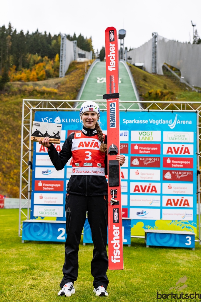 24.10.2026, Vogtland Arena, Klingenthal, GER, FIS Weltcup Ski Sprung, Sommer Grand Prix, Klingenthal, Damen, Einzelbewerb, im Bild Ingvild Synnoeve Midtskogen (NOR) // Ingvild Synnoeve Midtskogen (NOR) during the women individual competition of Ski Jumping Summer Grand Prix of the FIS Ski Jumping World Cup in Klingenthal, Germany on 2026/10/24. EXPA Pictures © 2026, PhotoCredit: EXPA/ Tadeusz Mieczynski