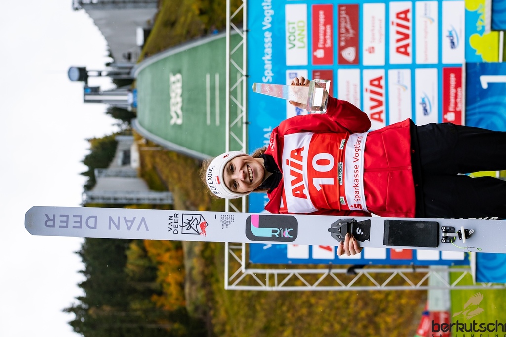 24.10.2026, Vogtland Arena, Klingenthal, GER, FIS Weltcup Ski Sprung, Sommer Grand Prix, Klingenthal, Damen, Einzelbewerb, im Bild Anna Twardosz (POL) // Anna Twardosz (POL) during the women individual competition of Ski Jumping Summer Grand Prix of the FIS Ski Jumping World Cup in Klingenthal, Germany on 2026/10/24. EXPA Pictures © 2026, PhotoCredit: EXPA/ Tadeusz Mieczynski