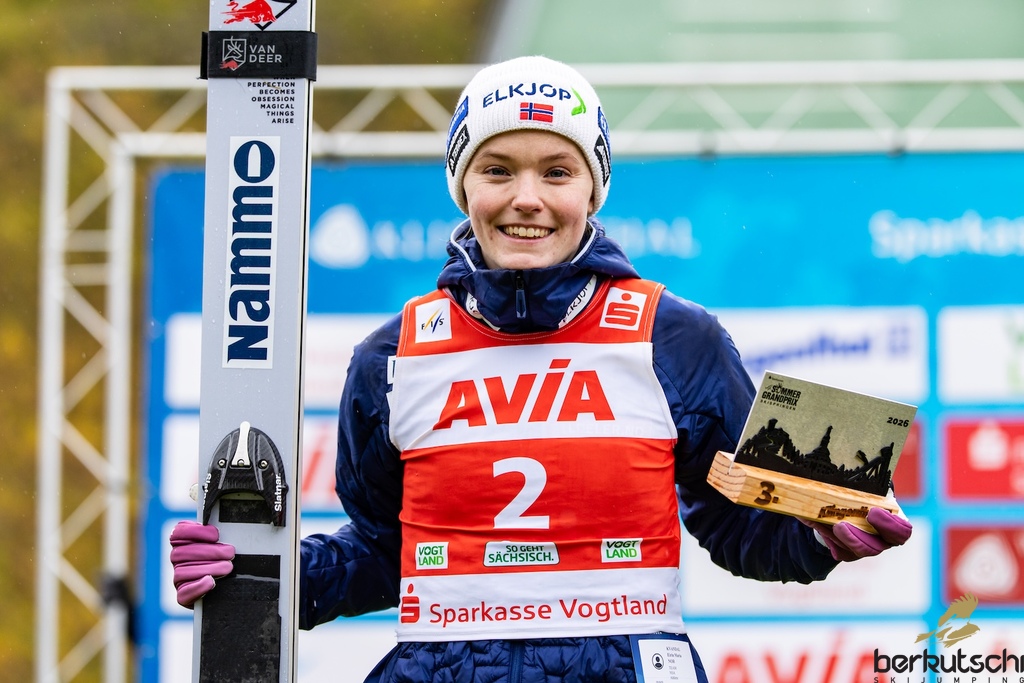 24.10.2026, Vogtland Arena, Klingenthal, GER, FIS Weltcup Ski Sprung, Sommer Grand Prix, Klingenthal, Damen, Einzelbewerb, im Bild Eirin Maria Kvandal (NOR) // Eirin Maria Kvandal (NOR) during the women individual competition of Ski Jumping Summer Grand Prix of the FIS Ski Jumping World Cup in Klingenthal, Germany on 2026/10/24. EXPA Pictures © 2026, PhotoCredit: EXPA/ Tadeusz Mieczynski