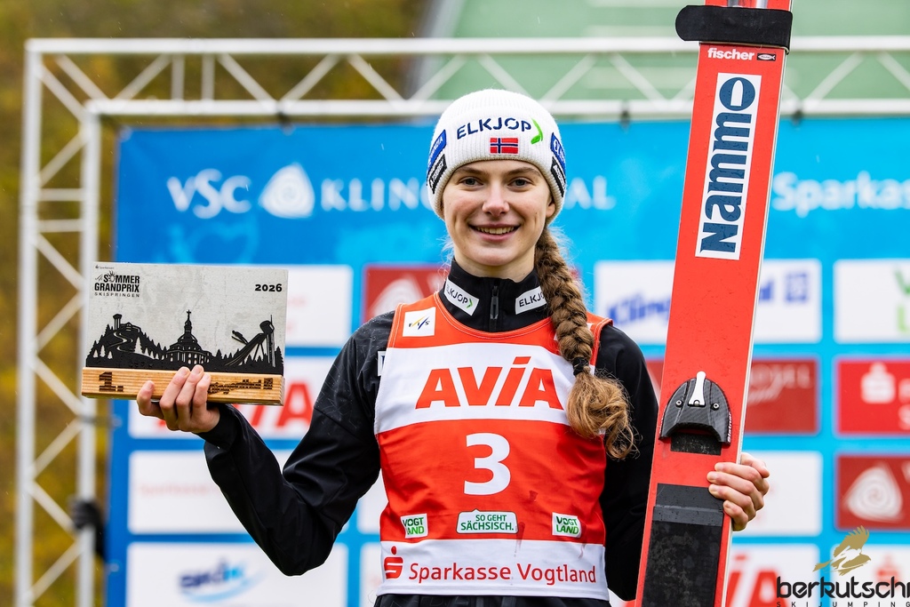 24.10.2026, Vogtland Arena, Klingenthal, GER, FIS Weltcup Ski Sprung, Sommer Grand Prix, Klingenthal, Damen, Einzelbewerb, im Bild Ingvild Synnoeve Midtskogen (NOR) // Ingvild Synnoeve Midtskogen (NOR) during the women individual competition of Ski Jumping Summer Grand Prix of the FIS Ski Jumping World Cup in Klingenthal, Germany on 2026/10/24. EXPA Pictures © 2026, PhotoCredit: EXPA/ Tadeusz Mieczynski
