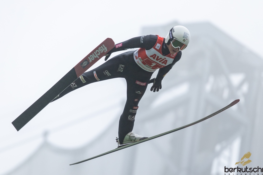 25.10.2026, Vogtland Arena, Klingenthal, GER, FIS Weltcup Ski Sprung, Sommer Grand Prix, Klingenthal, Herren, Teambewerb, im Bild Martina Zanitzer (ITA) // Martina Zanitzer (ITA) during the team competition of Ski Jumping Summer Grand Prix of the FIS Ski Jumping World Cup in Klingenthal, Germany on 2026/10/25. EXPA Pictures © 2026, PhotoCredit: EXPA/ Tadeusz Mieczynski