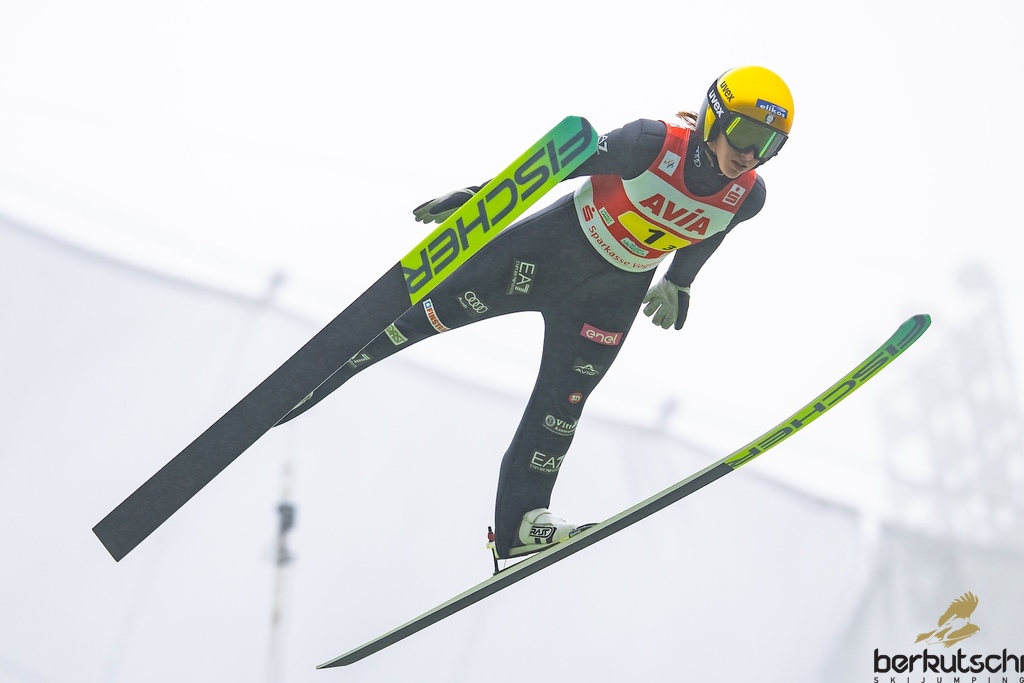 25.10.2026, Vogtland Arena, Klingenthal, GER, FIS Weltcup Ski Sprung, Sommer Grand Prix, Klingenthal, Herren, Teambewerb, im Bild Jessica Malsiner (ITA) // Jessica Malsiner (ITA) during the team competition of Ski Jumping Summer Grand Prix of the FIS Ski Jumping World Cup in Klingenthal, Germany on 2026/10/25. EXPA Pictures © 2026, PhotoCredit: EXPA/ Tadeusz Mieczynski