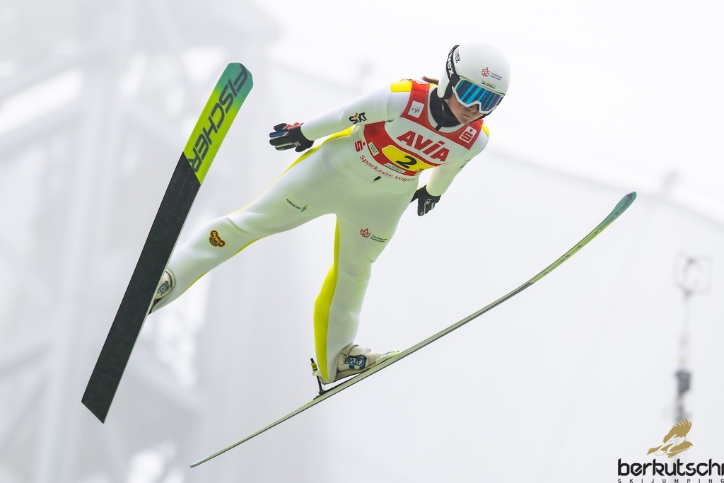25.10.2026, Vogtland Arena, Klingenthal, GER, FIS Weltcup Ski Sprung, Sommer Grand Prix, Klingenthal, Herren, Teambewerb, im Bild Klara Ulrichova (CZE) // Klara Ulrichova (CZE) during the team competition of Ski Jumping Summer Grand Prix of the FIS Ski Jumping World Cup in Klingenthal, Germany on 2026/10/25. EXPA Pictures © 2026, PhotoCredit: EXPA/ Tadeusz Mieczynski