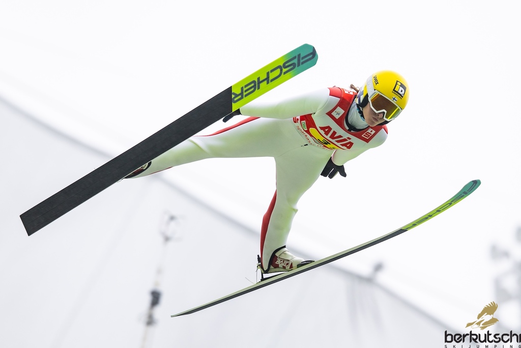 25.10.2026, Vogtland Arena, Klingenthal, GER, FIS Weltcup Ski Sprung, Sommer Grand Prix, Klingenthal, Herren, Teambewerb, im Bild Sofia Mattila (FIN) // Sofia Mattila (FIN) during the team competition of Ski Jumping Summer Grand Prix of the FIS Ski Jumping World Cup in Klingenthal, Germany on 2026/10/25. EXPA Pictures © 2026, PhotoCredit: EXPA/ Tadeusz Mieczynski
