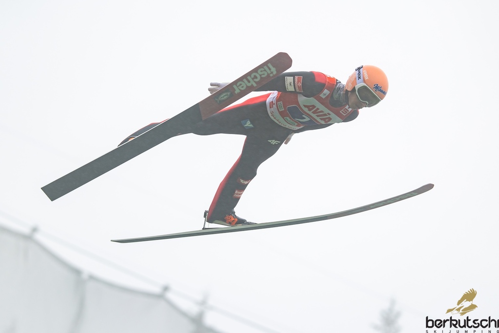 25.10.2026, Vogtland Arena, Klingenthal, GER, FIS Weltcup Ski Sprung, Sommer Grand Prix, Klingenthal, Herren, Teambewerb, im Bild Jan Hoerl (AUT) // Jan Hoerl (AUT) during the team competition of Ski Jumping Summer Grand Prix of the FIS Ski Jumping World Cup in Klingenthal, Germany on 2026/10/25. EXPA Pictures © 2026, PhotoCredit: EXPA/ Tadeusz Mieczynski