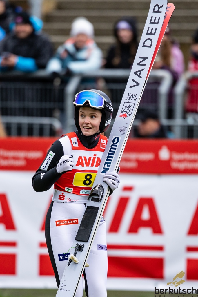 25.10.2026, Vogtland Arena, Klingenthal, GER, FIS Weltcup Ski Sprung, Sommer Grand Prix, Klingenthal, Herren, Teambewerb, im Bild Eirin Maria Kvandal (NOR) // Eirin Maria Kvandal (NOR) during the team competition of Ski Jumping Summer Grand Prix of the FIS Ski Jumping World Cup in Klingenthal, Germany on 2026/10/25. EXPA Pictures © 2026, PhotoCredit: EXPA/ Tadeusz Mieczynski