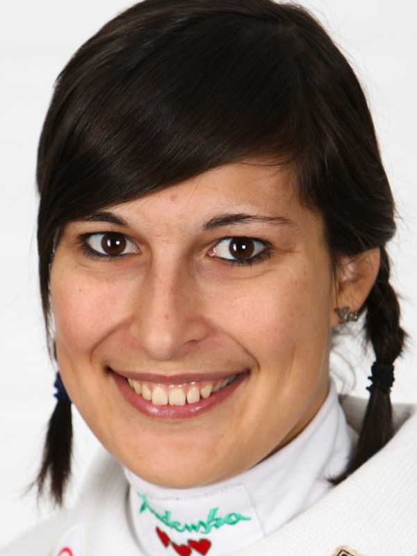 Tepes, Anja