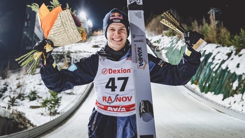 Mžikové finále v Rasnově: Wellinger vítězí 