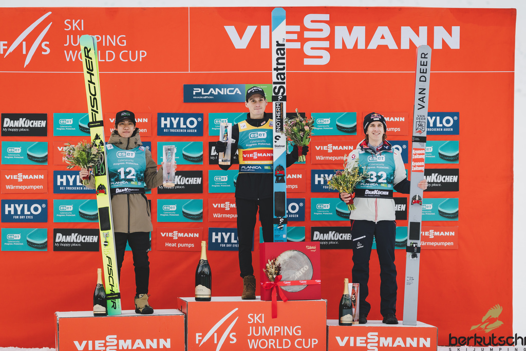 Domen Prevc rockt Planica am Freitag - 