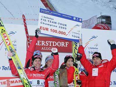 Hannawald analysiert exklusiv die FIS-Team-Tour