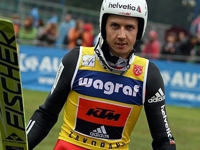 Jacobsen pokonuje Schlierenzauera