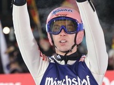 Schlieri siegt - Neumayer auf dem Treppchen