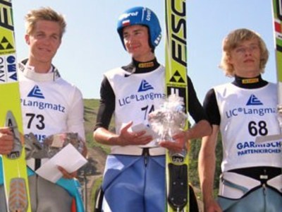 COC-M: Kamil Stoch setzt Siegesserie fort