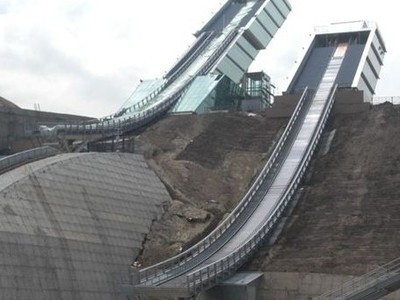 Anlage in Almaty vor der Fertigstellung