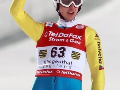 Schlierenzauer gewinnt Quali - Ammann mit Rekordflug